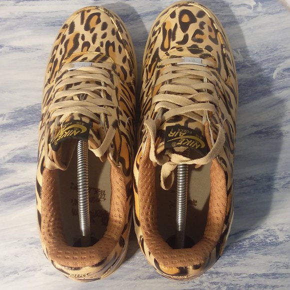 Nike Air Force 1 Leopard Print Men size 10.5 - Picture 5 of 10